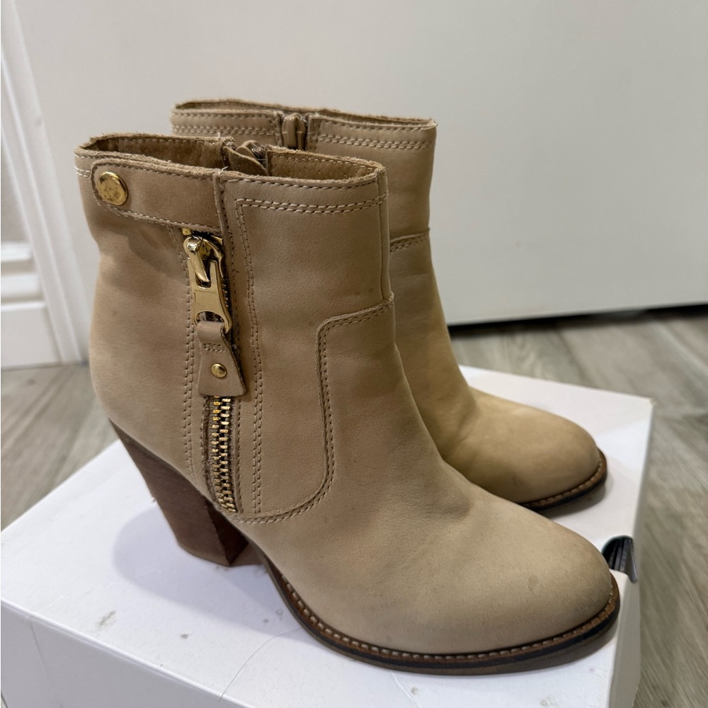 Aldo Women's Tan Ankle Boots